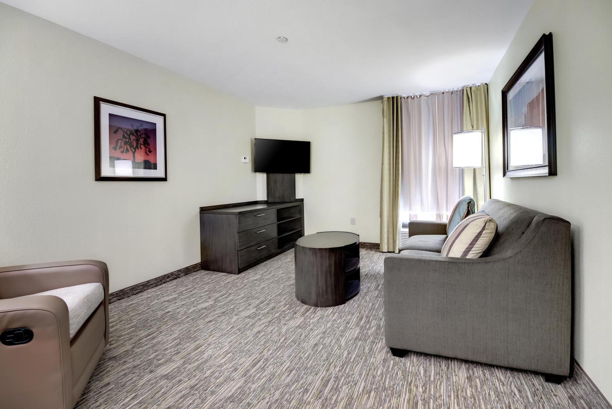 Candlewood By Ihg