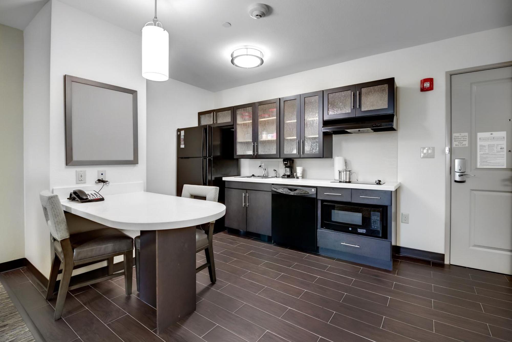 Candlewood By Ihg 2* Waco