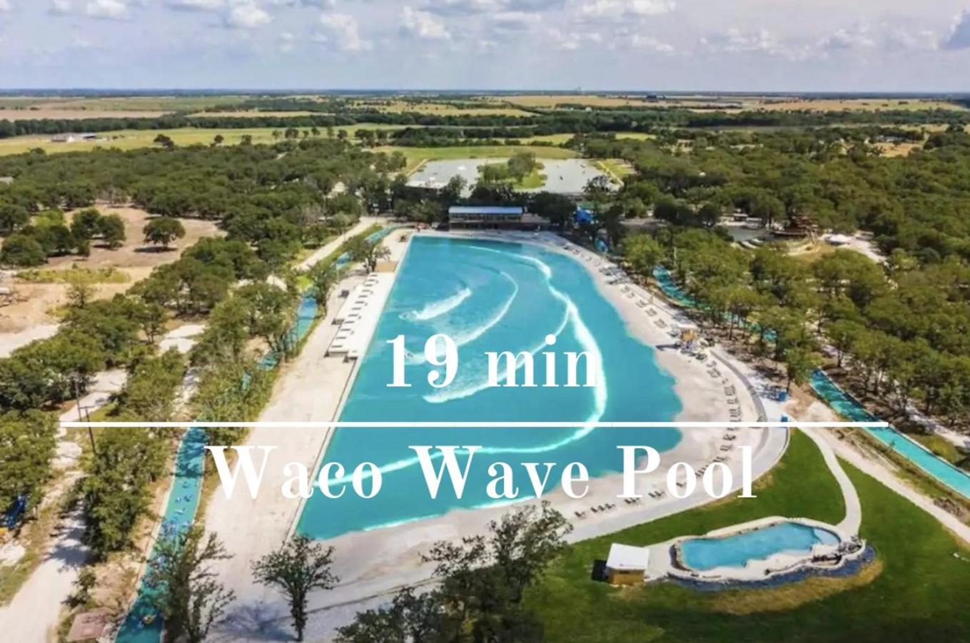 295 Steps To Silos Pool Heated 3 Min Baylor Holiday home