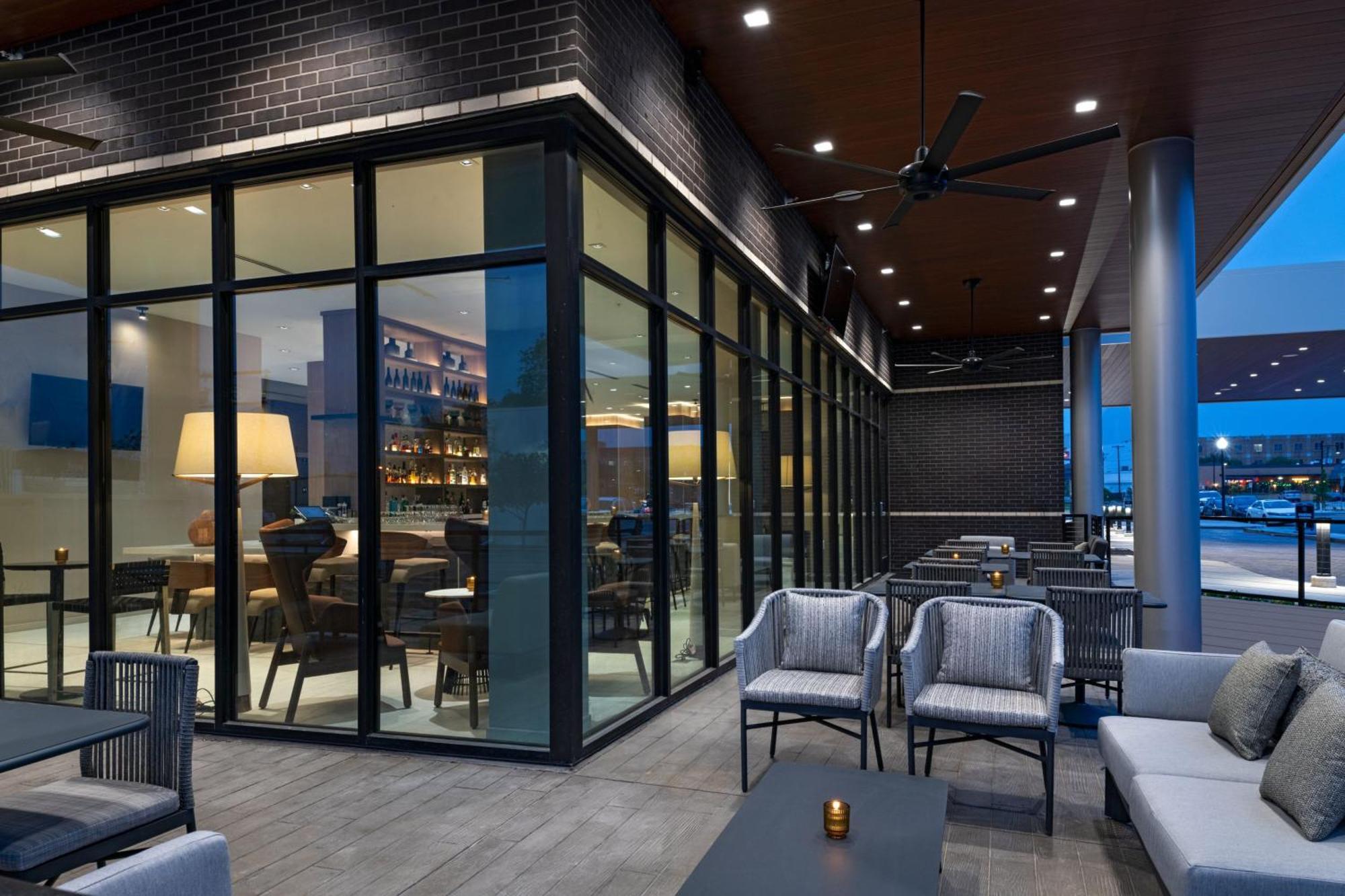 Ac By Marriott Downtown Waco