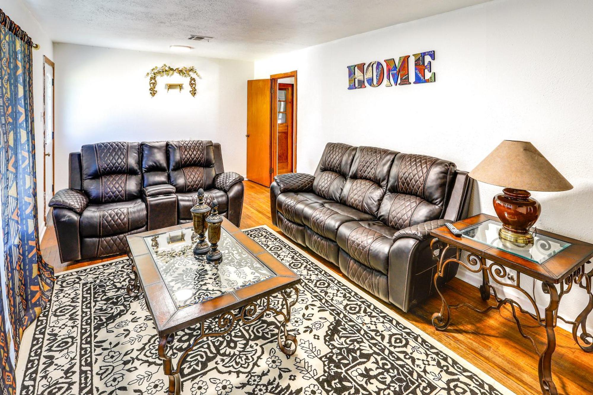 Family-friendly Home, 4 Mi To Magnolia Market Holiday home *