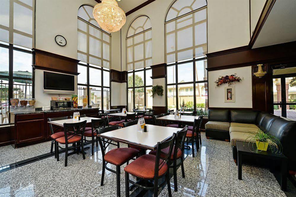 Comfort North - Near Area Hotel 3*