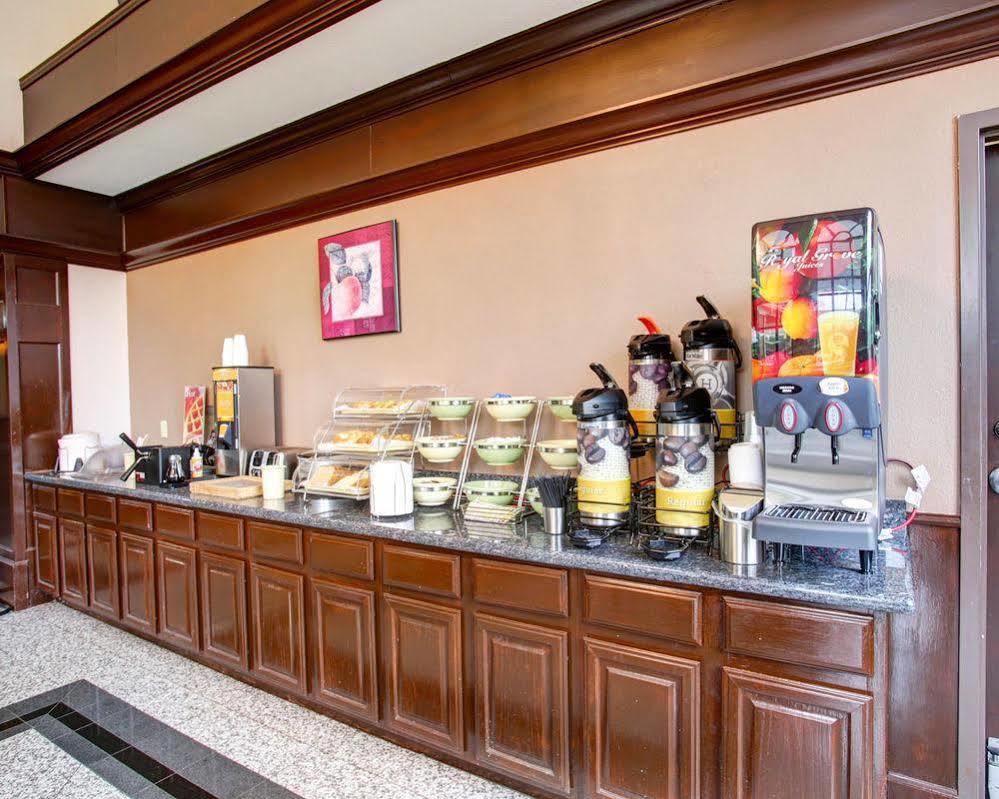 Hotel Comfort North - Near Area 3*