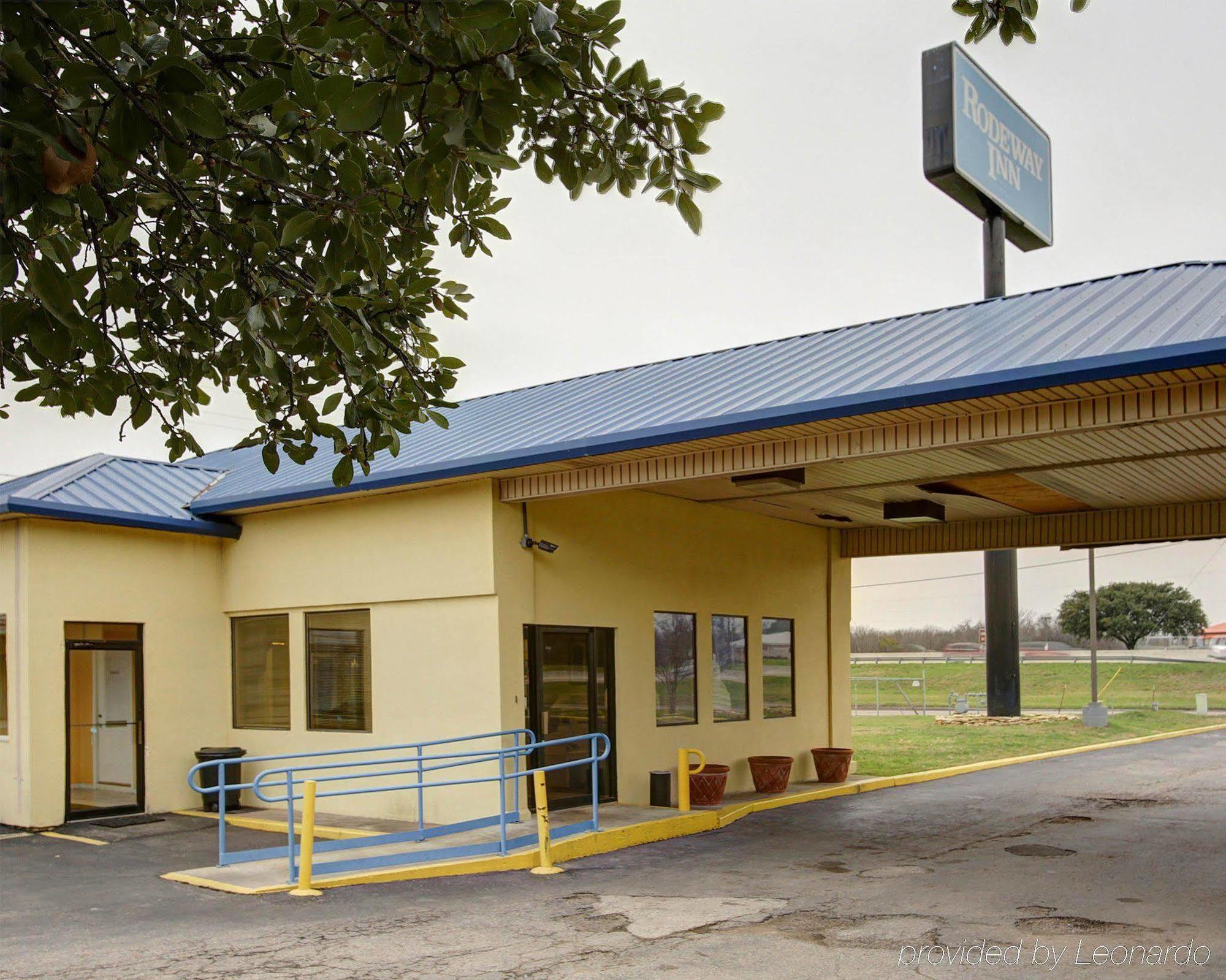 6-waco, Tx 2* Waco