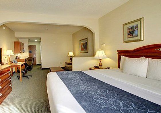 Comfort Near Area 3* Waco