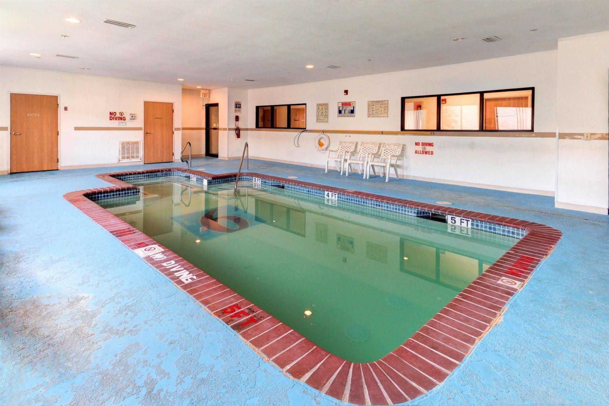 6 - Woodway Hotel 2*
