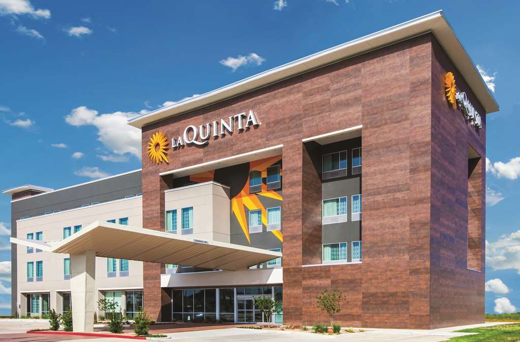 Hotel La Quinta By Wyndham Baylor Downtown Waco