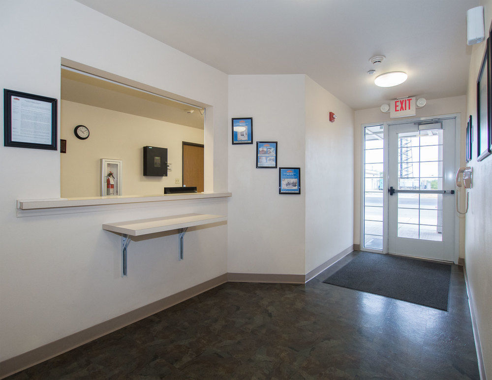 Hotel Woodspring Near 2*