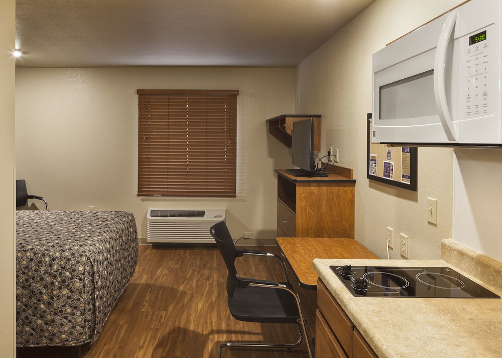 Hotel Woodspring Near