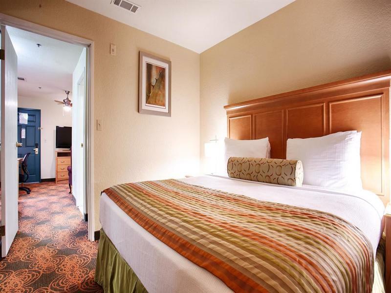 Western North 3* Waco
