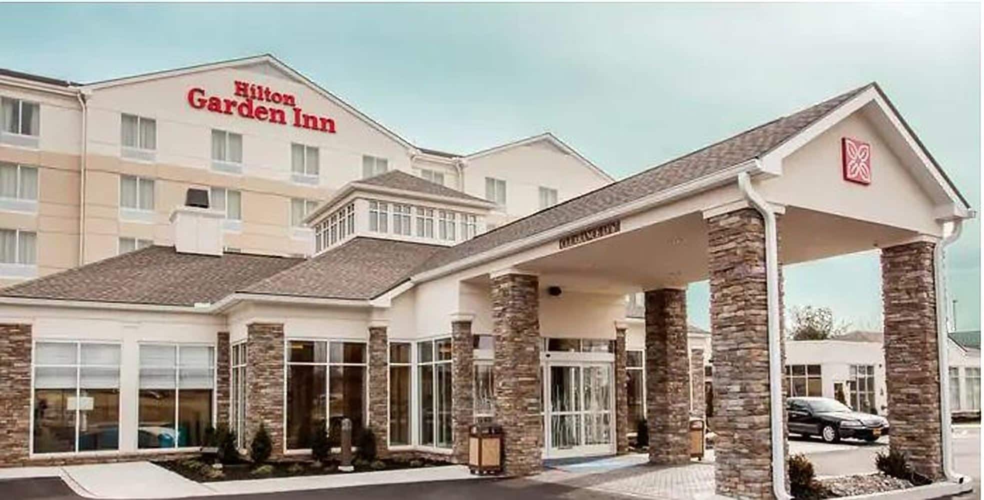 Hilton Garden 3*