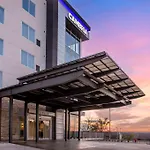 Cambria Hotel Waco University Riverfront