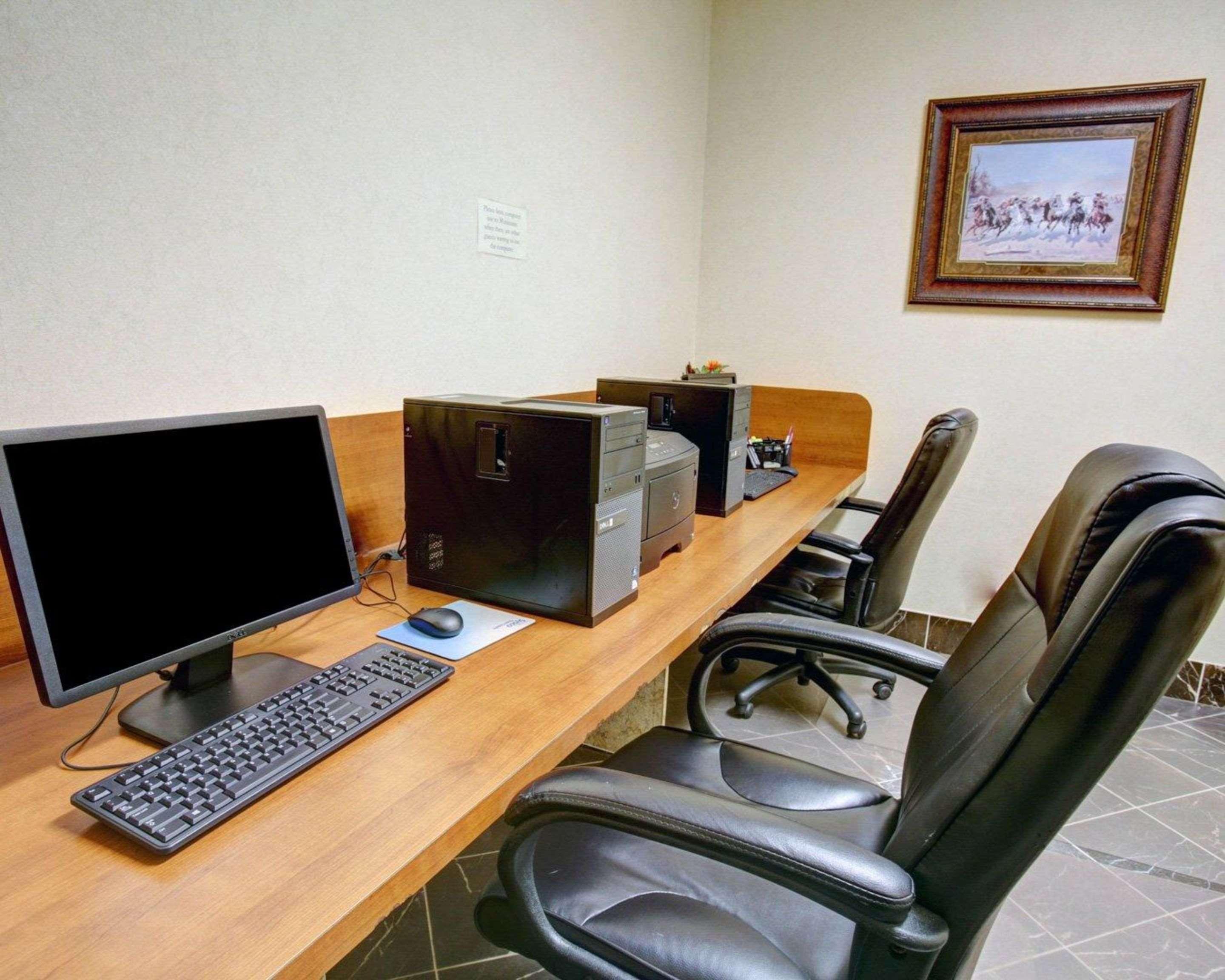 Hotel Comfort Near Area