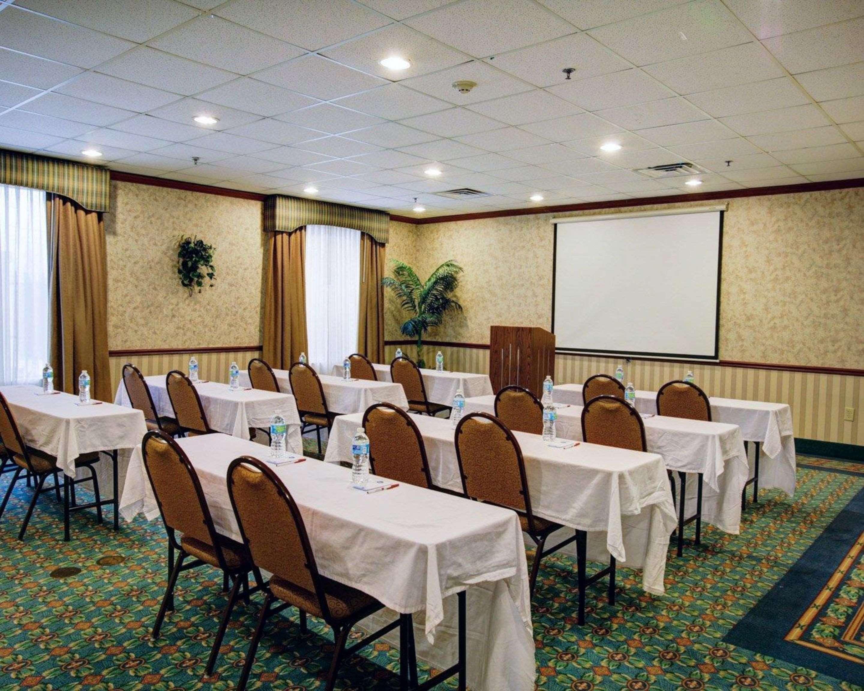 Comfort Near Area Hotel