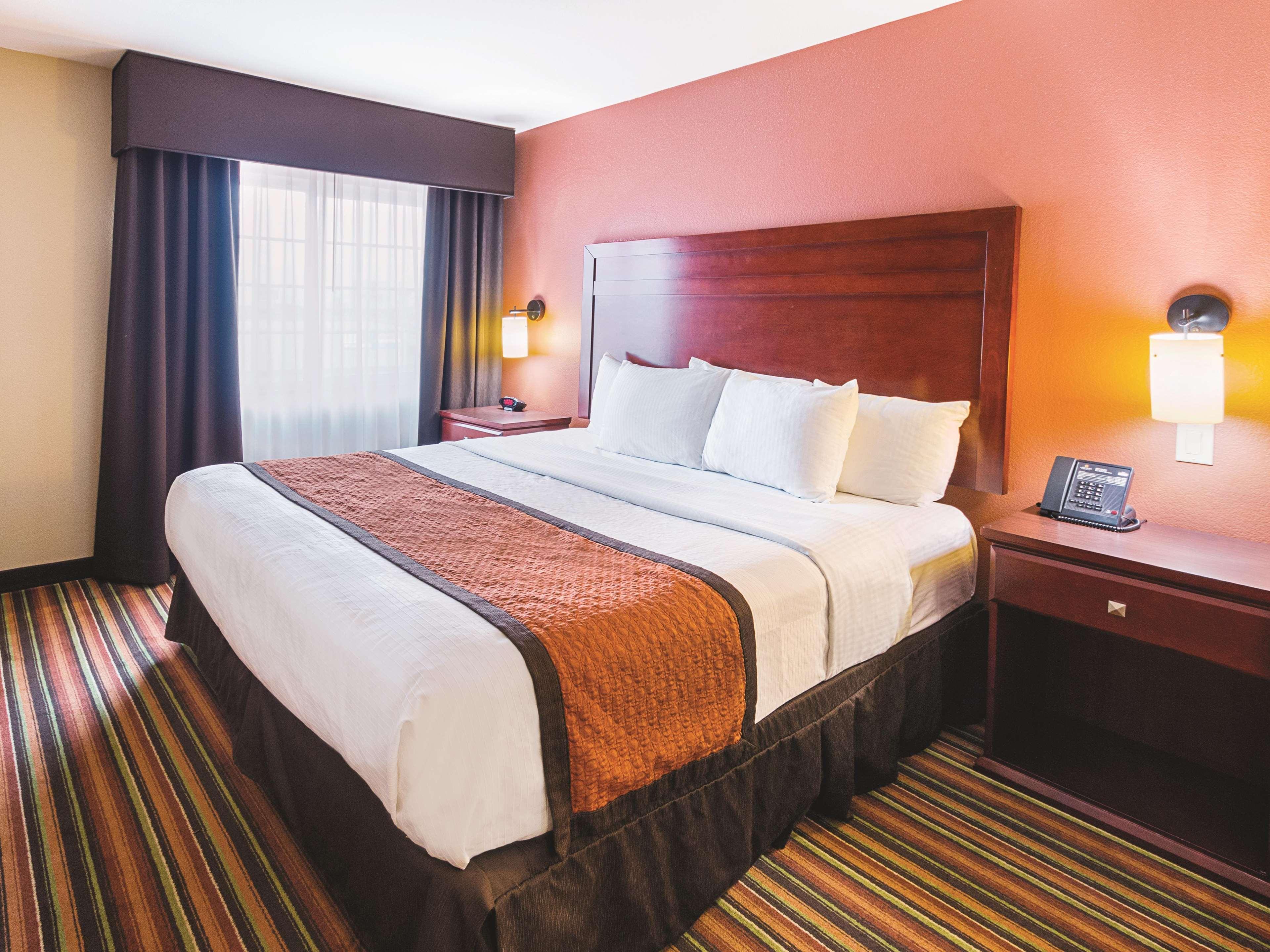 Hotel La Quinta By Wyndham Woodway - South