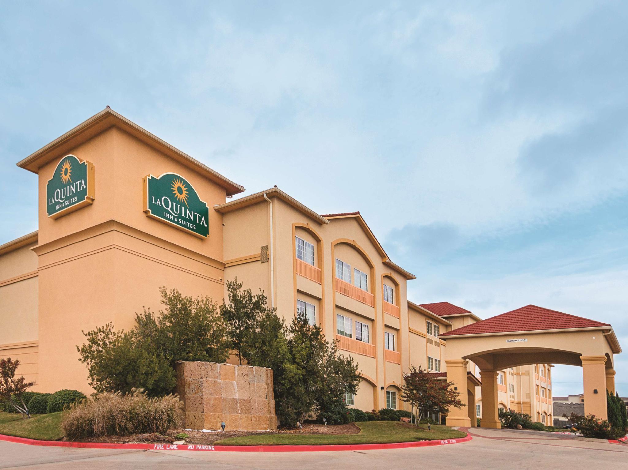 La Quinta By Wyndham Woodway - South 3*
