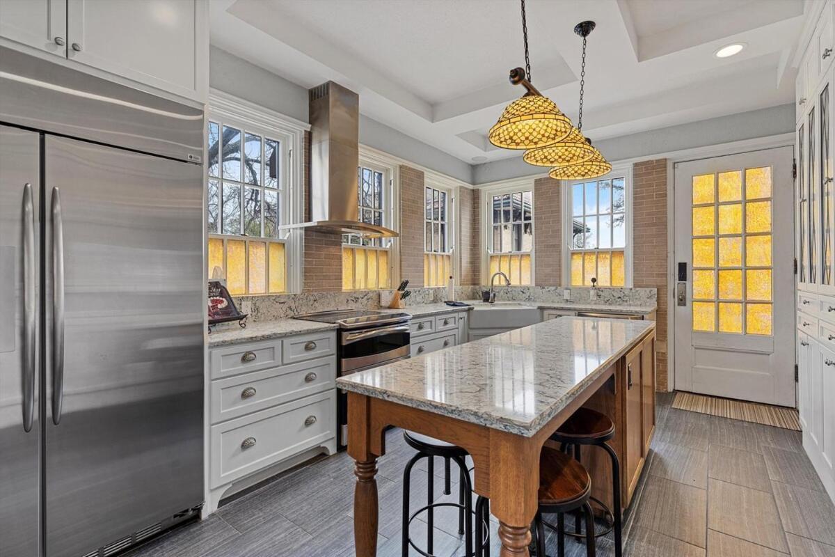 Historic Migel House In Downtown Holiday home *