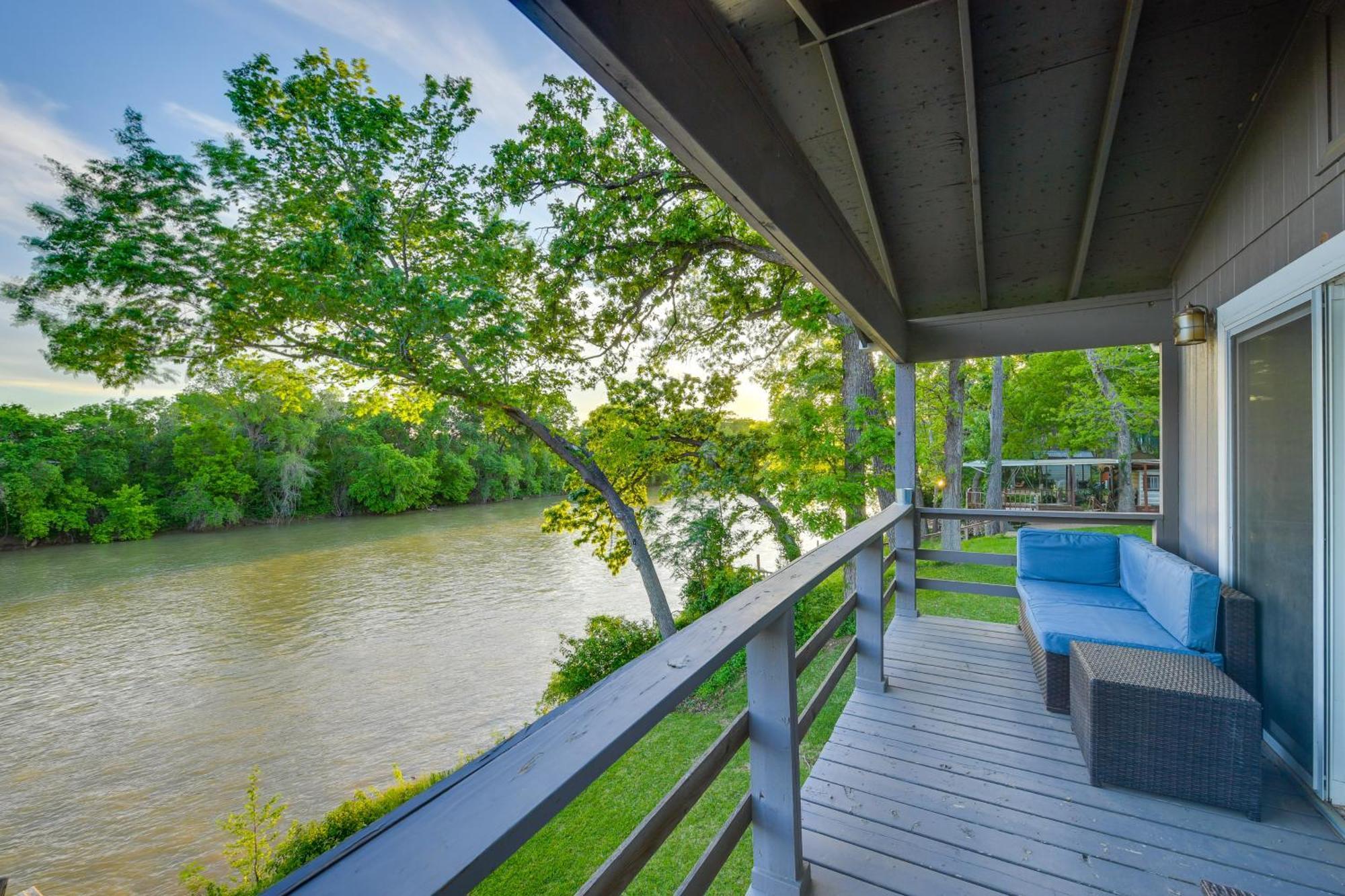 Apartment Rustic River With Dock And Covered Deck! Waco