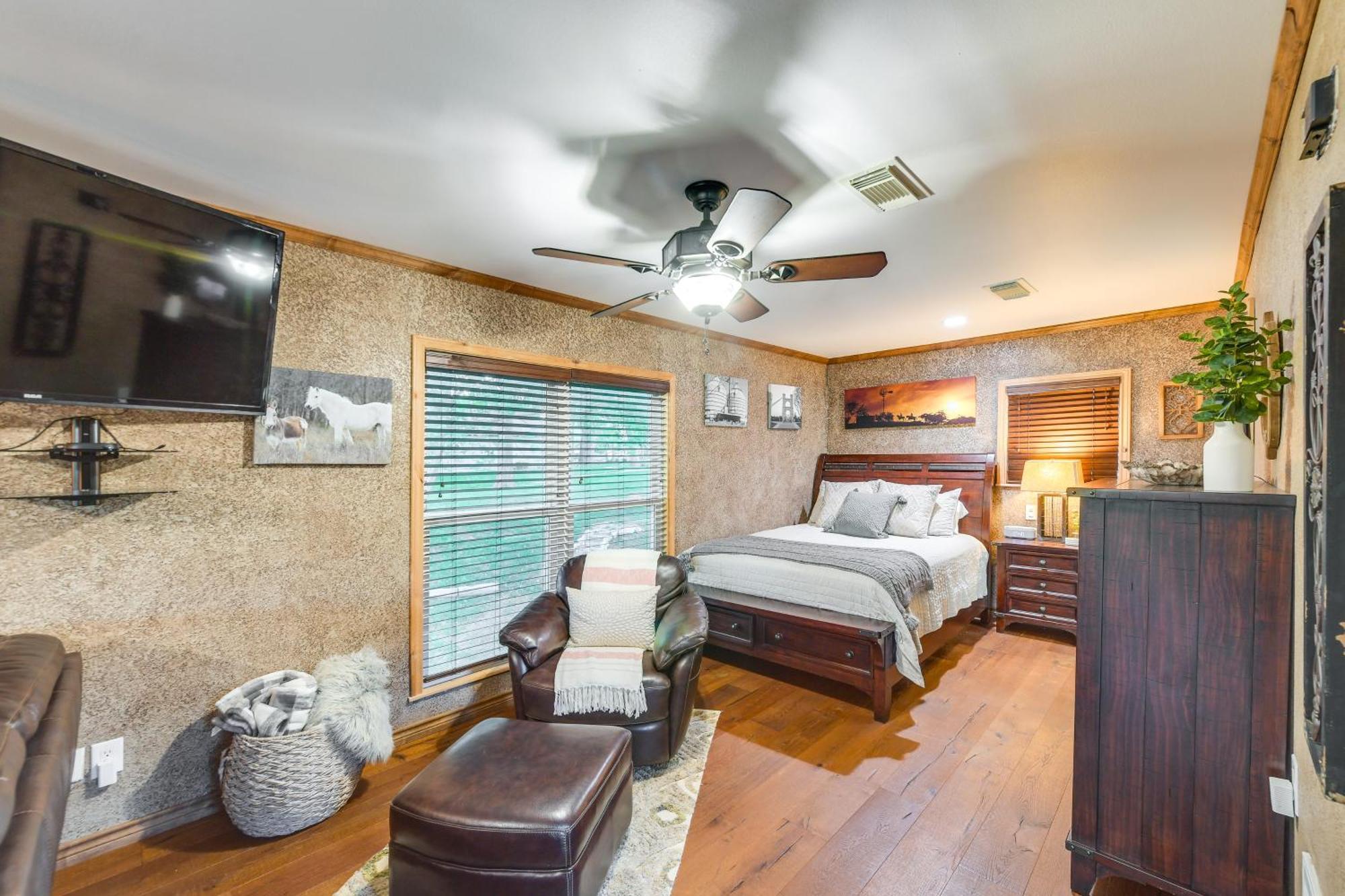 Apartment Rustic River With Dock And Covered Deck! Waco