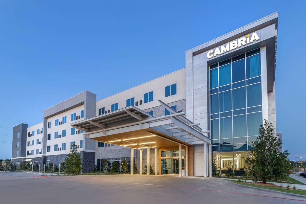Cambria Riverfront *
