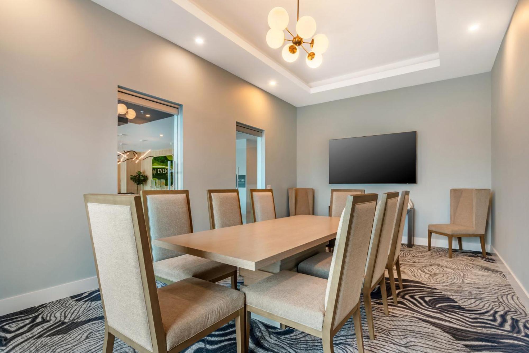 Hotel Even - Area By Ihg 4*
