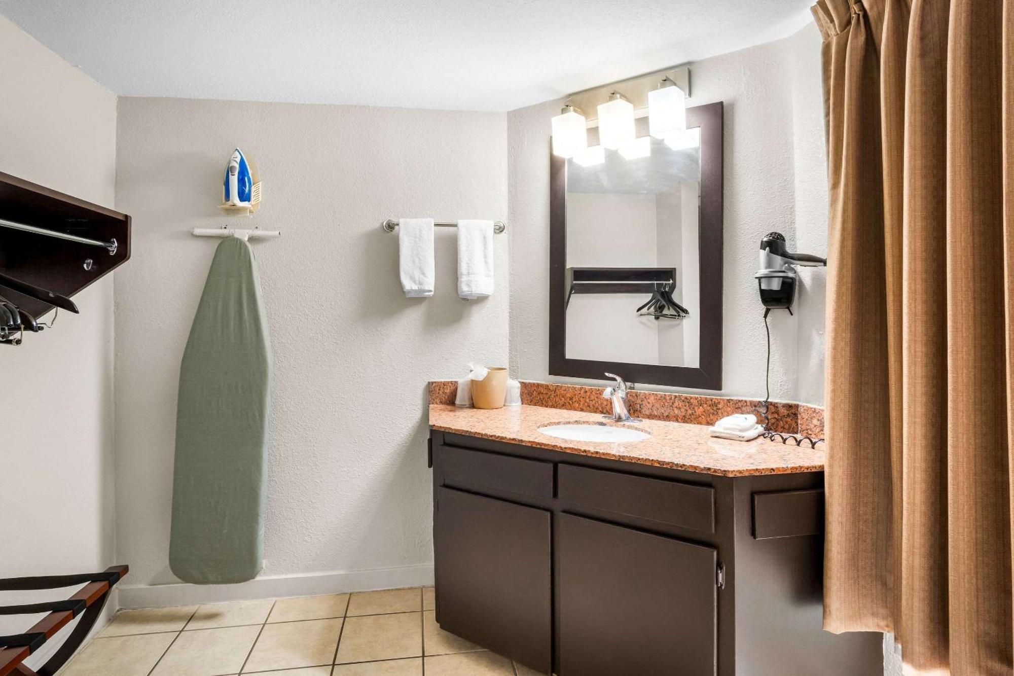 Inn Rodeway Waco