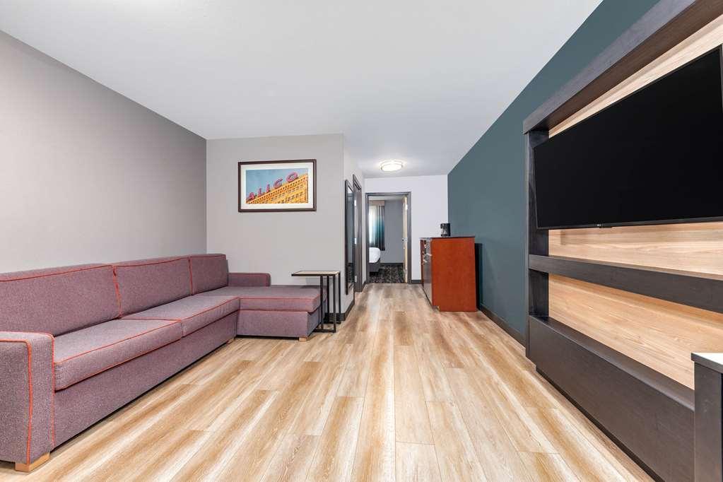 Hotel La Quinta By Wyndham Woodway - South 3*