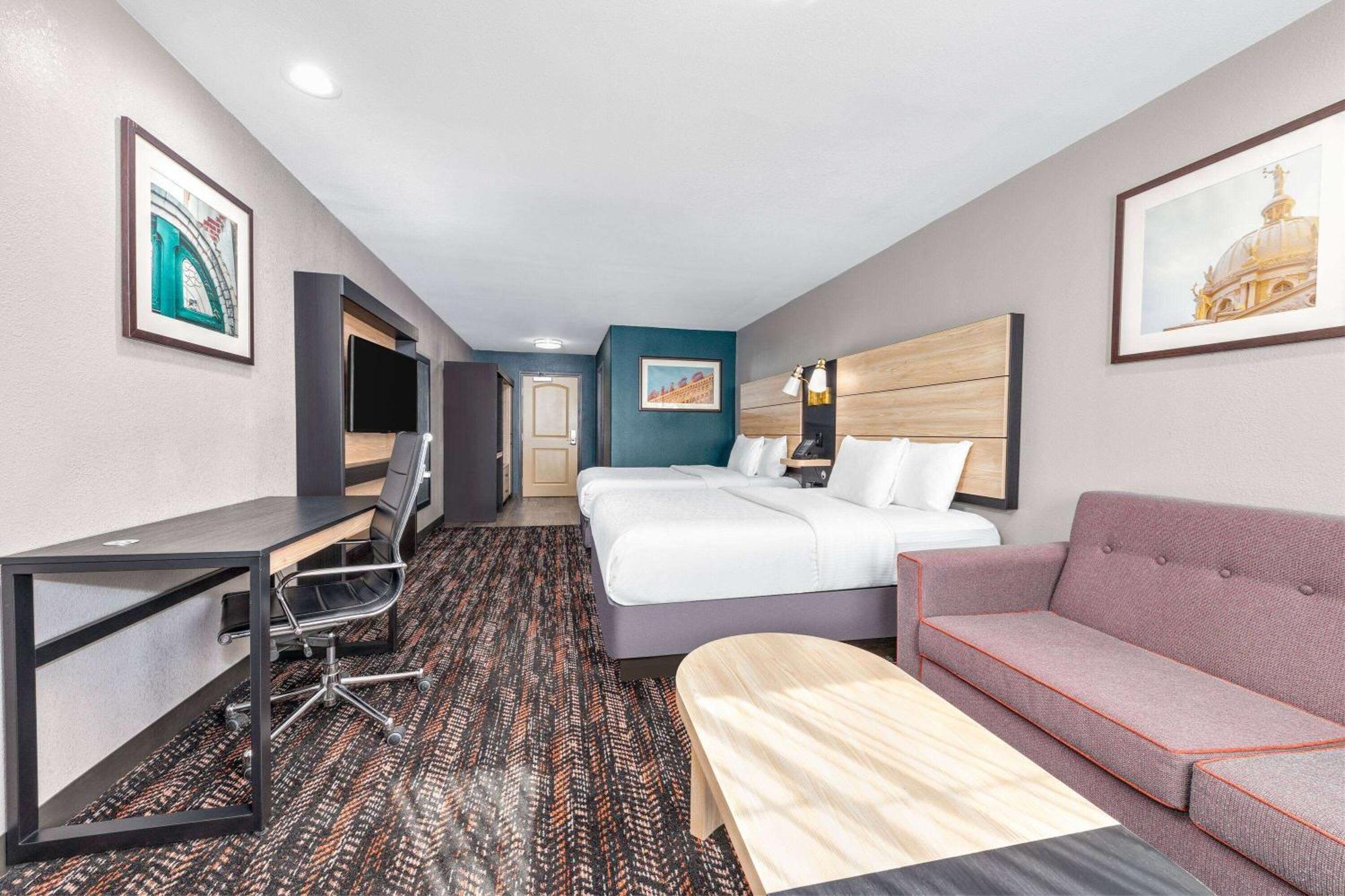 La Quinta By Wyndham Woodway - South 3*