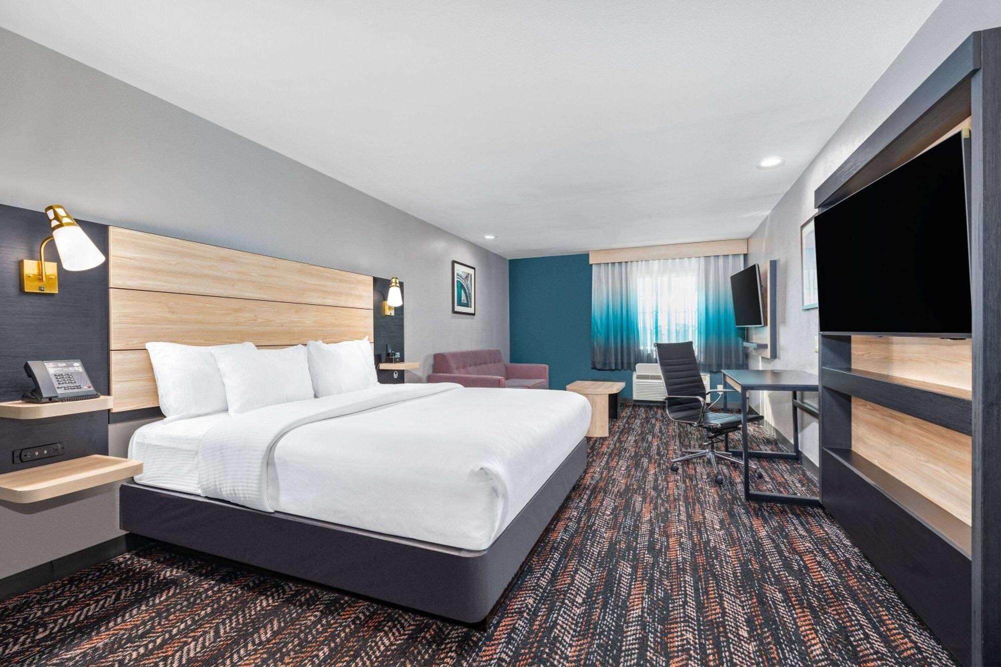 La Quinta By Wyndham Woodway - South Hotel 3*