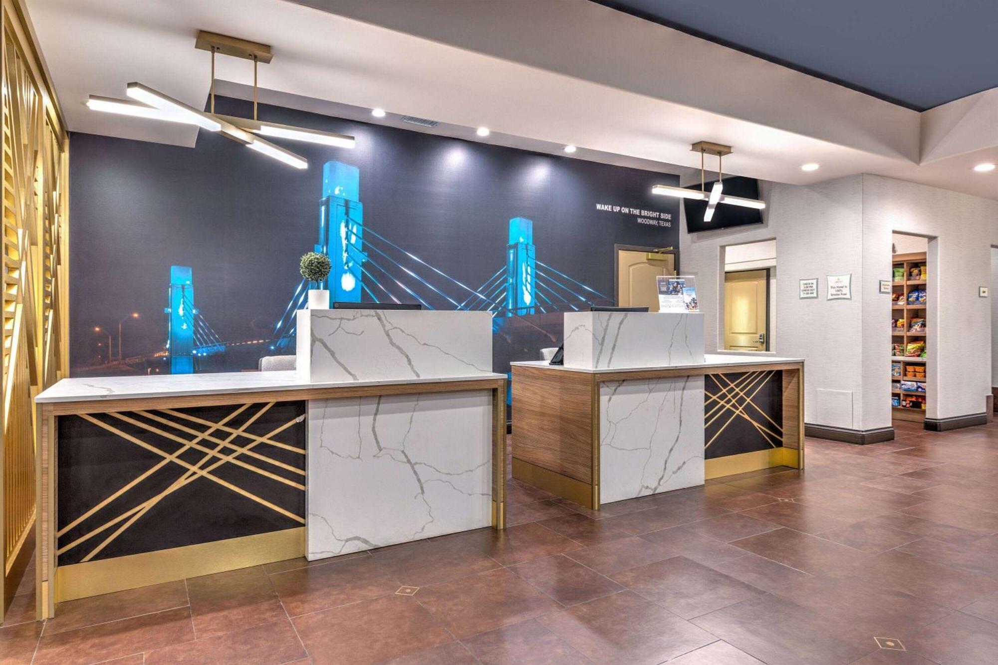 La Quinta By Wyndham Woodway - South