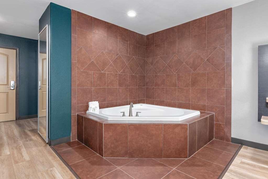 La Quinta By Wyndham Woodway - South Hotel 3*
