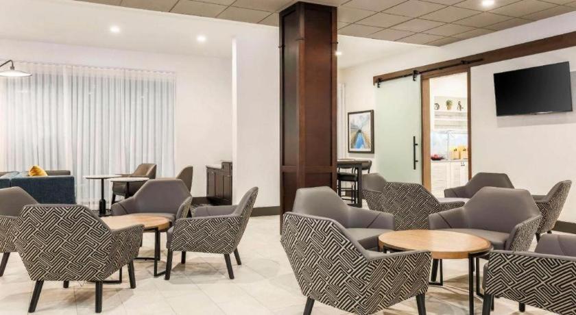 Hyatt Place - South Hotel