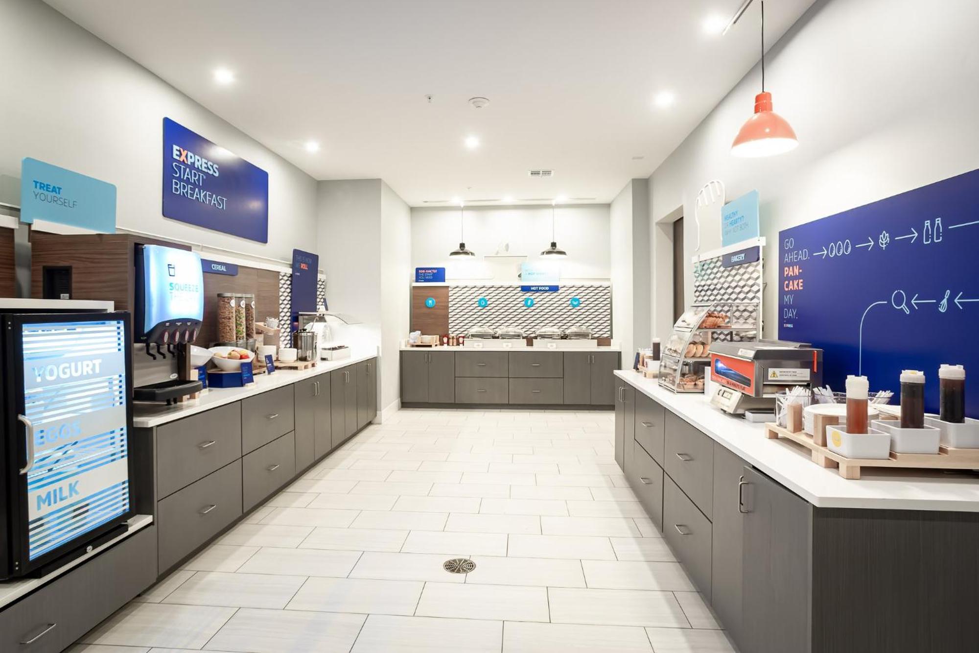 Express & Downtown By Ihg
