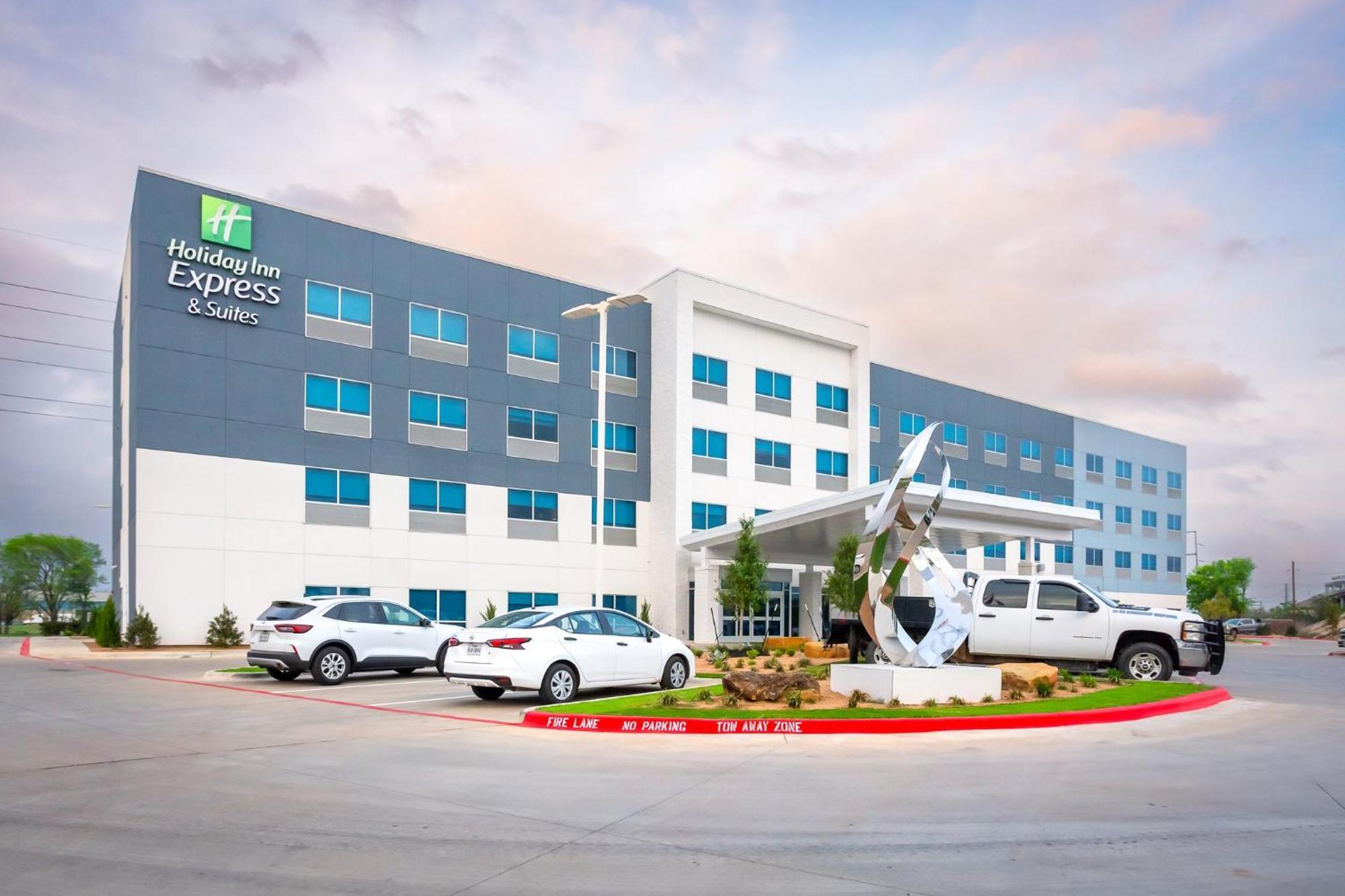 Hotel Express & Downtown By Ihg Waco