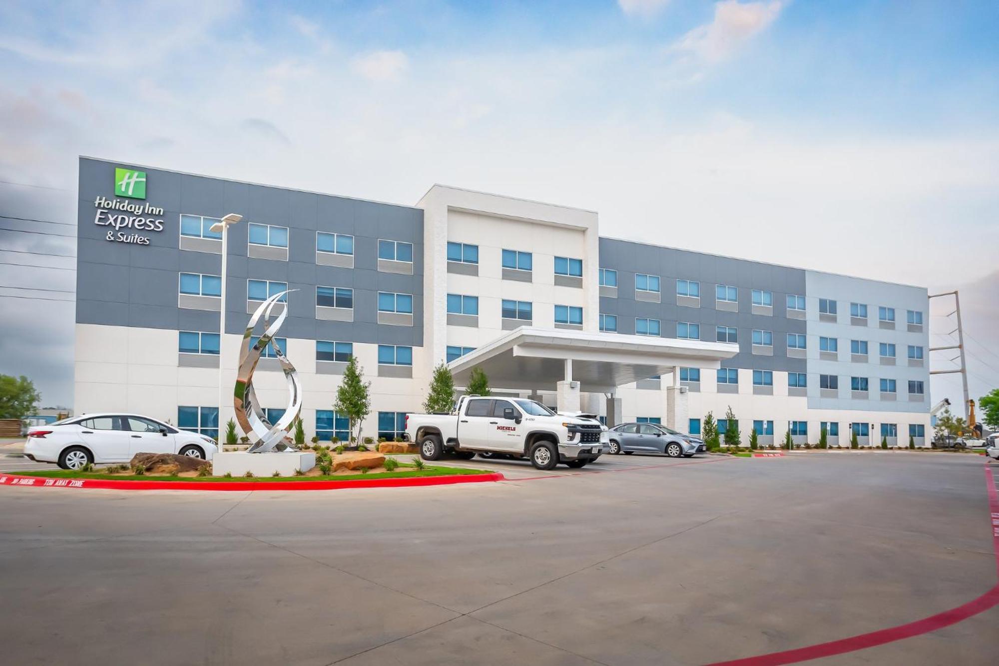 Express & Downtown By Ihg Hotel Waco