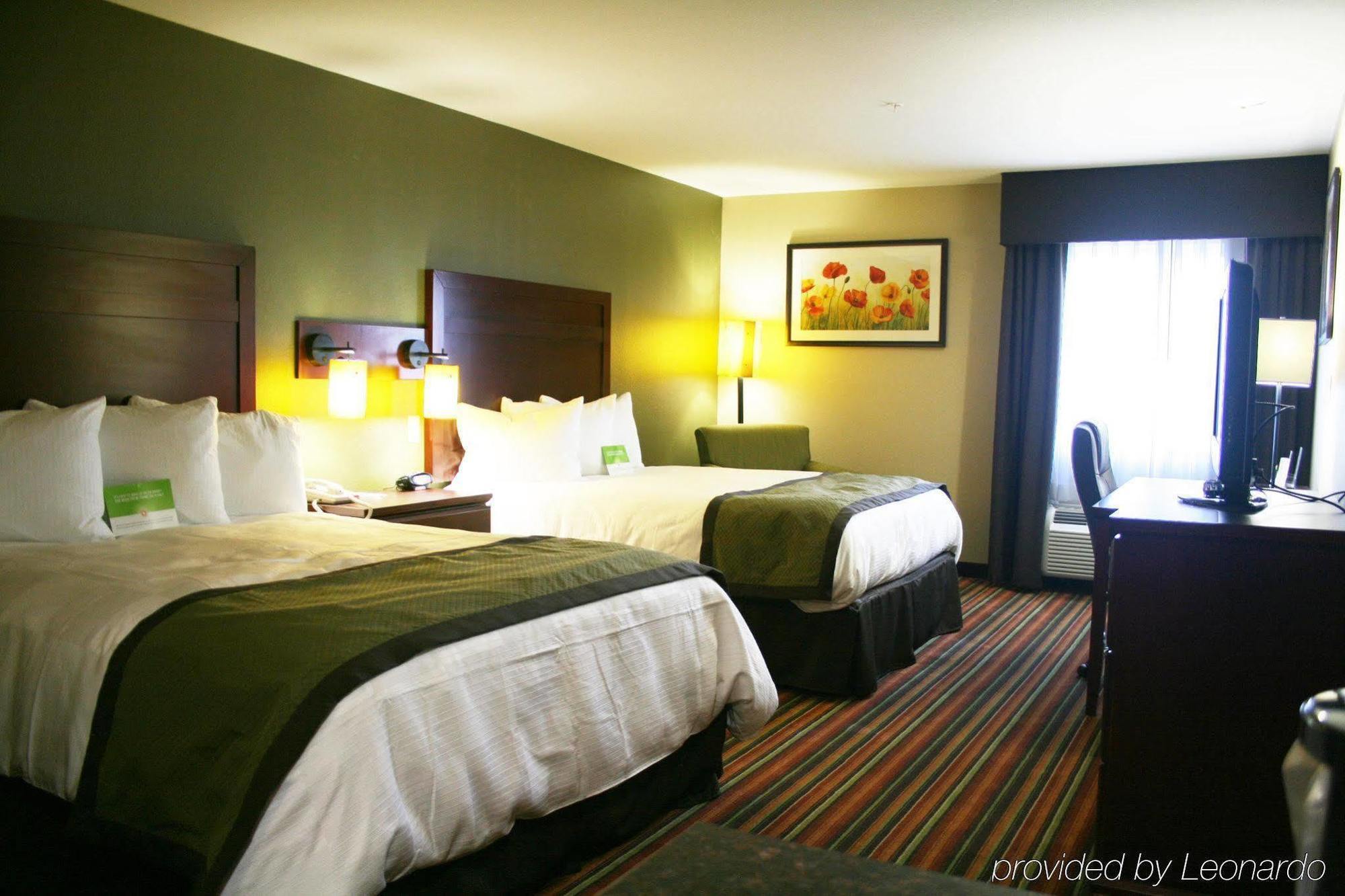 La Quinta By Wyndham Woodway - South Hotel